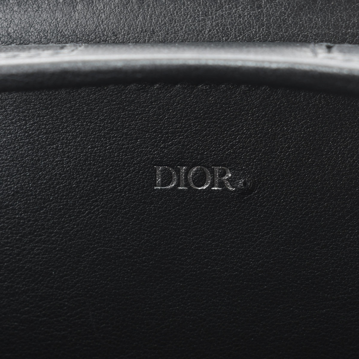 未使用品 ディオール Dior 2LECA342NDE メンズ メッセンジャーバッグ ブラック スムースレザー