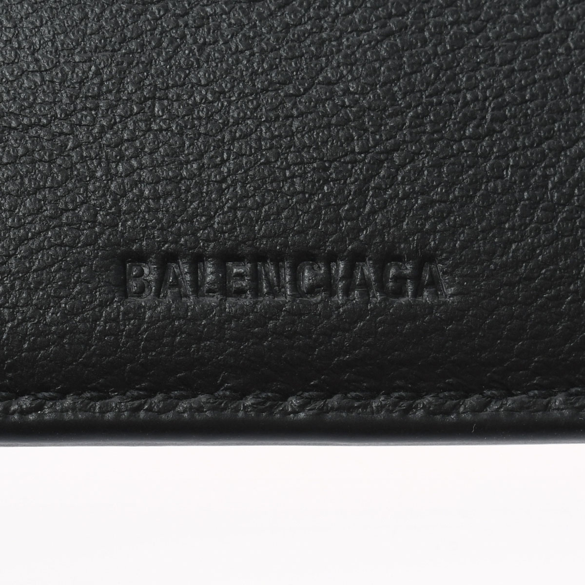 【美品】 バレンシアガ 二つ折れ財布 バイフォールド グレインレザー ブラックファスナープルのコバはがれ