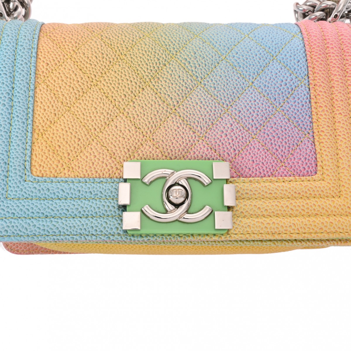 シャネル ボーイシャネル チェーンショルダー 20cm レインボー A67085