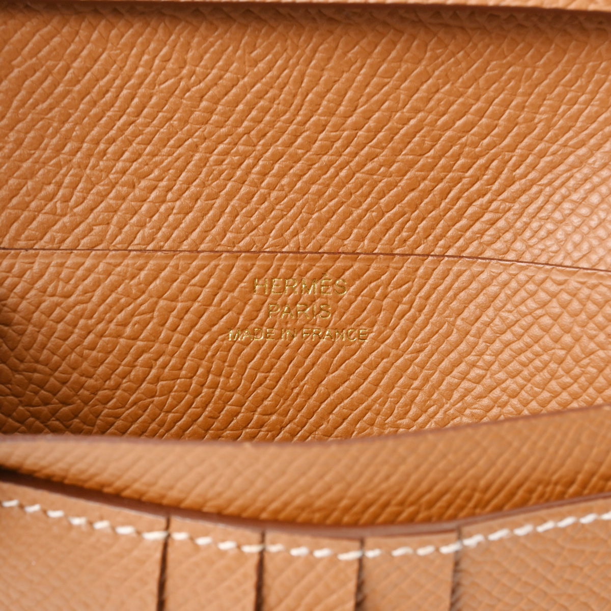 エルメス ベアンコンパクト ゴールド ヴォーエプソン ユニセックス