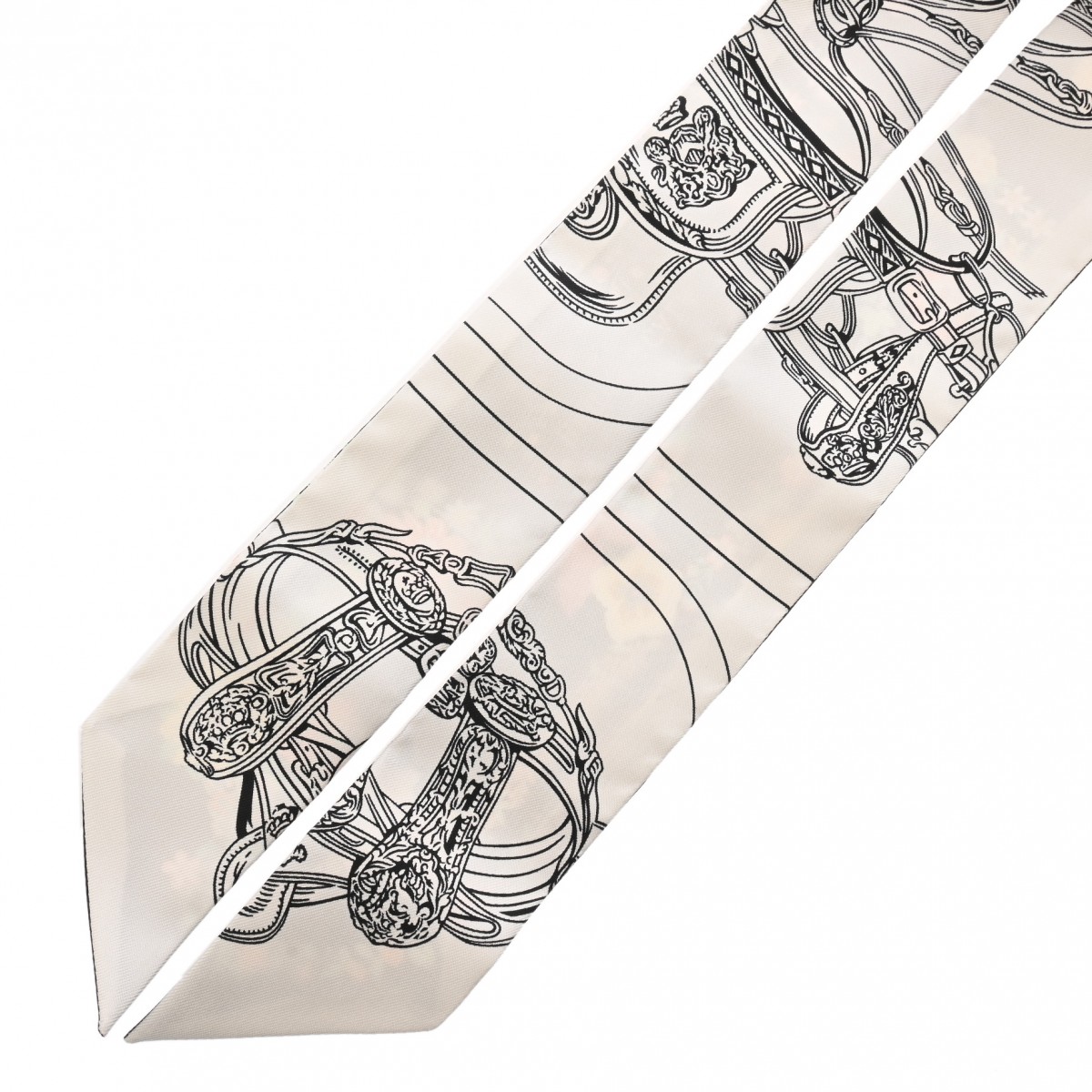 ま*ん様 エルメスツイリー　シルク製マルチカラー84x5cm ま*ん様 エルメスツイリー シルク製マルチカラー84x5cm 【5%OFF