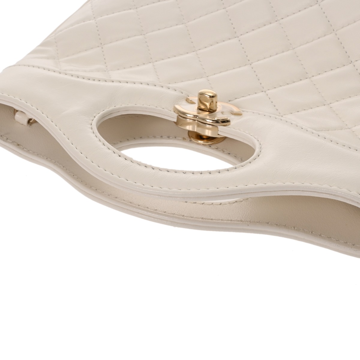 シャネル ミニ ショッピング バッグ CHANEL 31 ホワイト AS4133