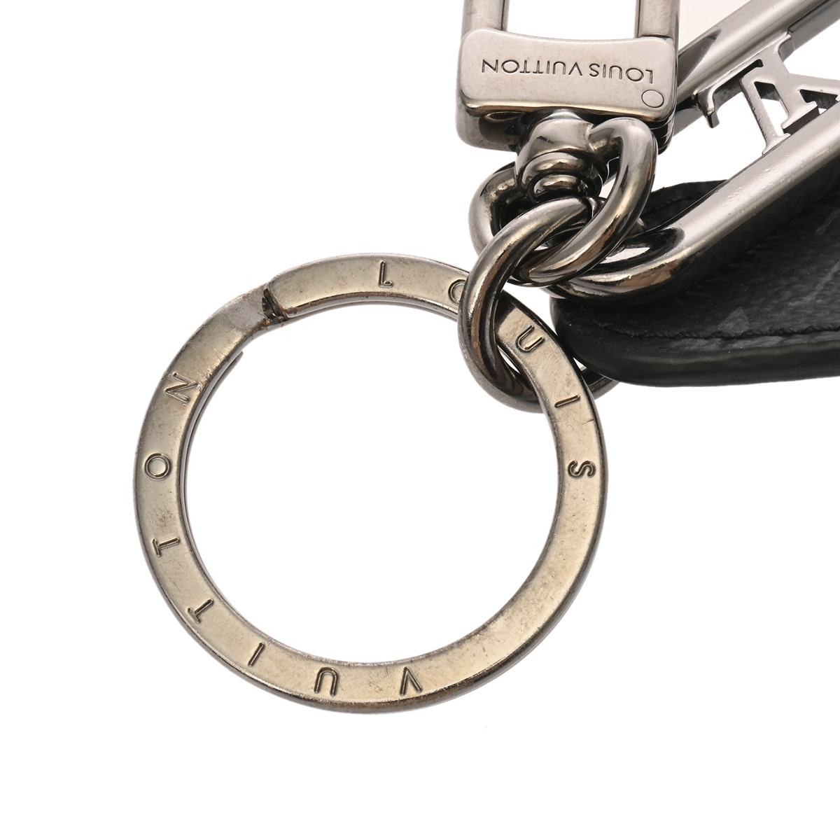 ルイヴィトン モノグラムエクリプス LVシグネチャーチェーン