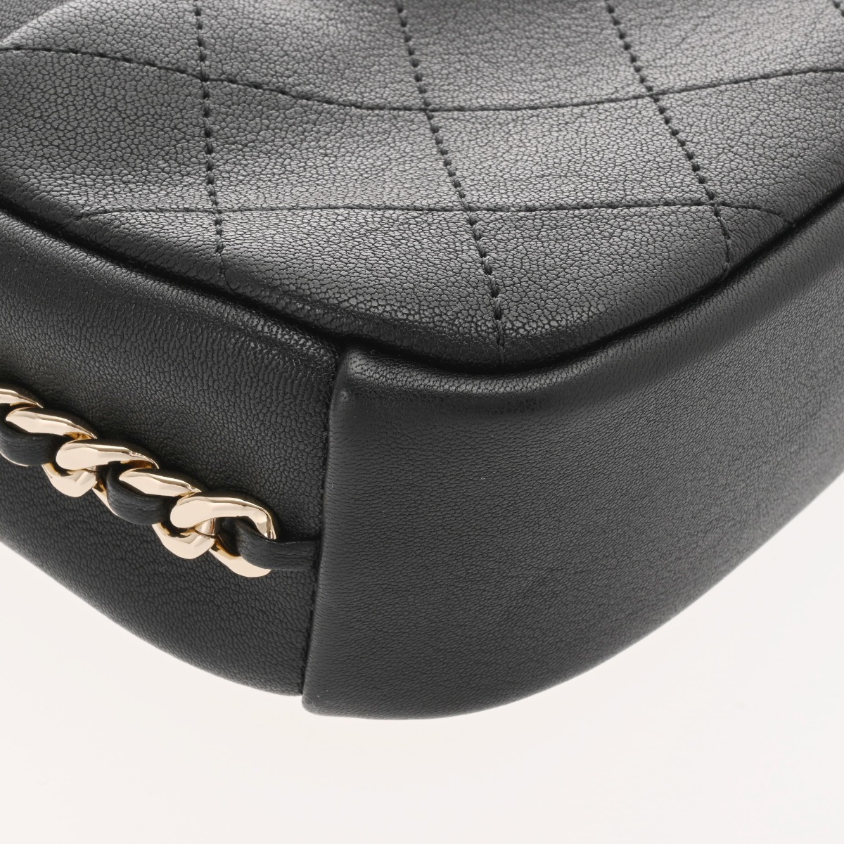 シャネル マトラッセ カメラバッグ ブラック AS0137 ゴート