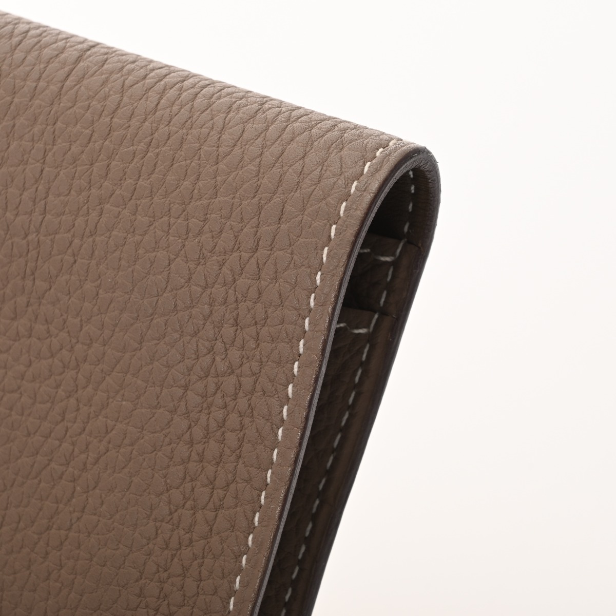 エルメス ドゴン GM エトゥープ トゴ ユニセックス 財布 【中古