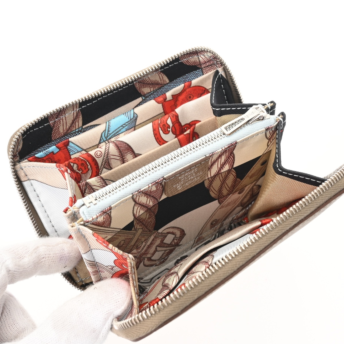 エルメスアザップシルクインコンパクト エトゥープused エルメス アザップ コンパクト シルクイン エトゥープ レディース 財布