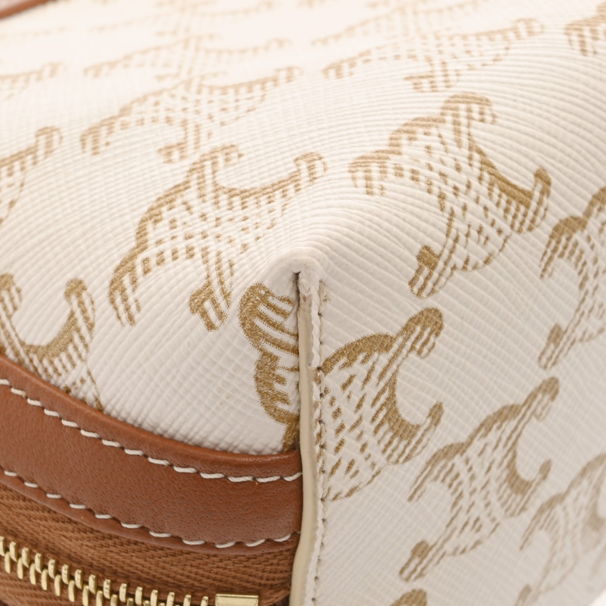 S級[Celine]10E382CBX.01TA White クロスバック