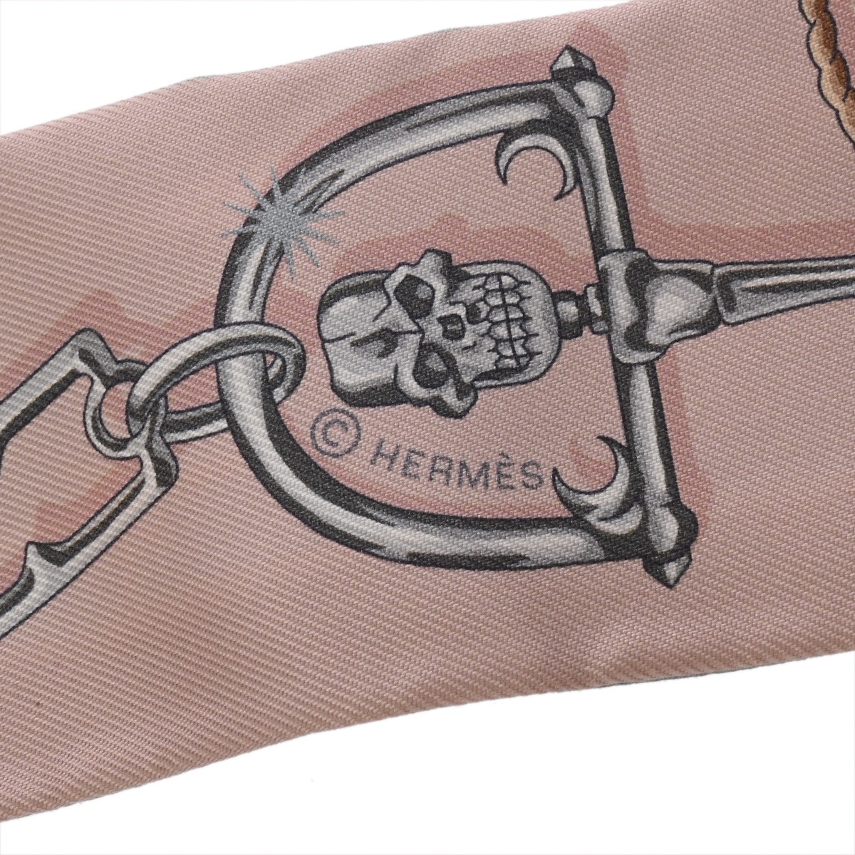 エルメス HERMES ツイリー C'est la Fete ドクロ 未使用 楽天市場】エルメス HERMES ツイリー C'est la Fete スカーフ