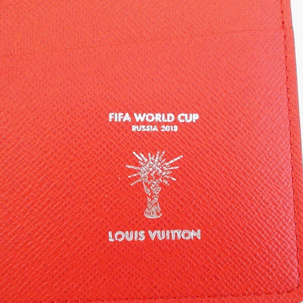 【LOUIS VUITTON】　ルイヴィトン　ポルトフォイユ・ブラザ 2018FIFAワールドカップ エピ M63230　ランクA