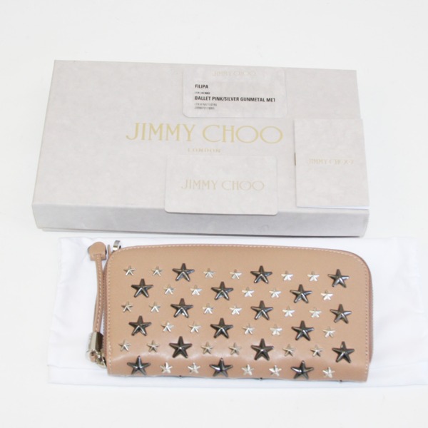 ジミーチュウ / JIMMY CHOO スタースタッズ JIMMY CHOO　フィリパ　ラウンドファスナー長　スタースタッズ　ラムスキン　ベージュ　 jimmychoo 小銭入れ付き長　星　も多数出品中 フィリパ　ラウンドファスナー財布 ベージュ/シルバー金具 ラムスキン レディー