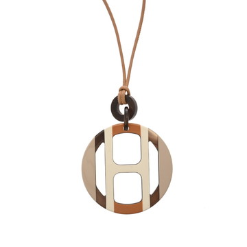 エルメス Hエキップ ペンダント ホワイト/ブラウン/ベージュ バッファローホーン レディース ジュエリー 【jewelry】