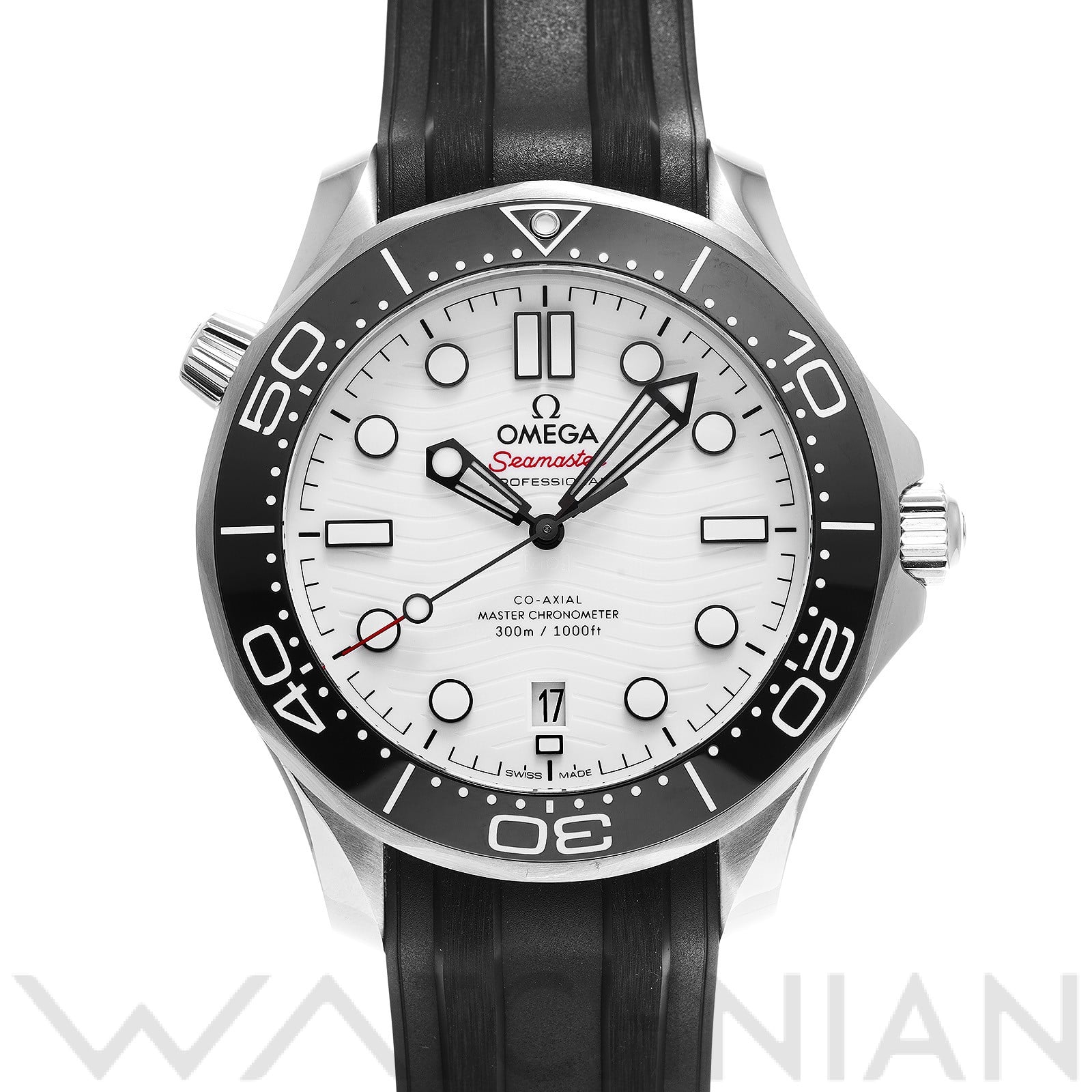 シーマスター ダイバー300 コーアクシャル マスタークロノメーター 210.32.42.20.04.001 ホワイト オメガ OMEGA メンズ 【中古】