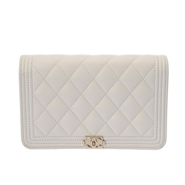 シャネル ボーイシャネル ホワイト AP1117 キャビアスキン レディース バッグ 【中古】【bag】