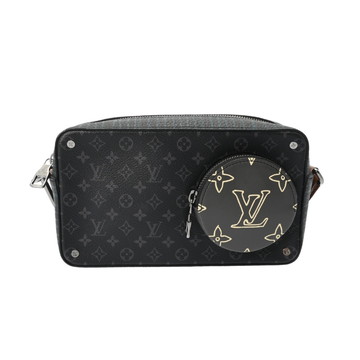 ルイ ヴィトン モノグラムエクリプス ヴォルガ オンストラップ ブラック M69688 モノグラムキャンバス/パッチワーク メンズ バッグ 【中古】【bag】