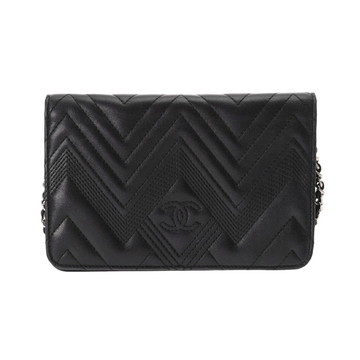 シャネル Vステッチ チェーンウォレット ブラック ラムスキン レディース バッグ 【中古】【bag】