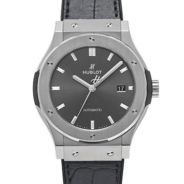 ウブロ クラシックフュージョン チタニウム レーシンググレー 542.NX.7071.LR グレー メンズ 時計 【中古】【wristwatch】