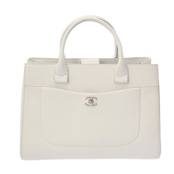 シャネル ラージ ショッピングバッグ エグゼクティブ ホワイト A69931 グレインドカーフレザー レディース バッグ 【中古】【bag】