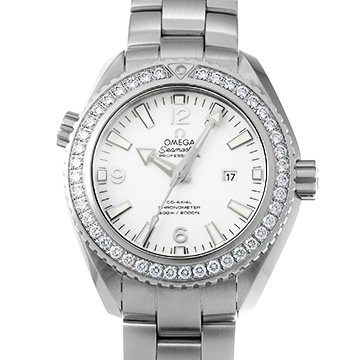 オメガ シーマスター プラネットオーシャン 600 コーアクシャル 232.15.38.20.04.001 ホワイト ユニセックス 時計 【中古】【wristwatch】