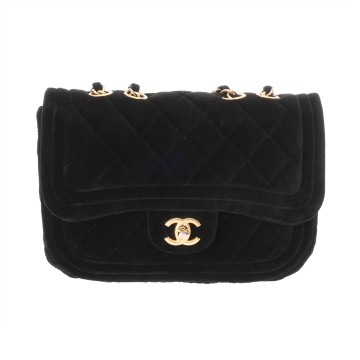 シャネル マトラッセ チェーンショルダー  ブラック ベロア レディース バッグ 【中古】【bag】