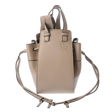 ロエベ ハンモック ドローストリングバッグ ミニ サンド 314.30.V07 クラシックカーフ レディース バッグ 【中古】【bag】