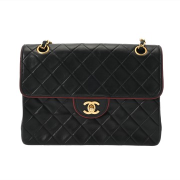 シャネル マトラッセ チェーンショルダー ブラック カーフスキン レディース バッグ 【中古】【bag】