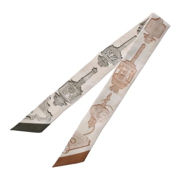 エルメス ツイリー  MERVEILLEUSES LANTERNES クリーム/キャラメル/カーキ 063081S シルク100％ レディース 【新品】【other】