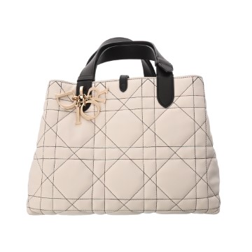 ディオール トゥジュール ミディアム ホワイト M28210SUV_M041 カーフ レディース バッグ 【中古】【bag】