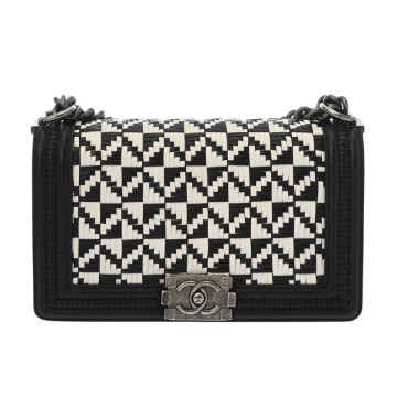シャネル チェーンショルダー 25cm ブラック/ホワイト A67086 カーフスキン レディース バッグ 【中古】【bag】